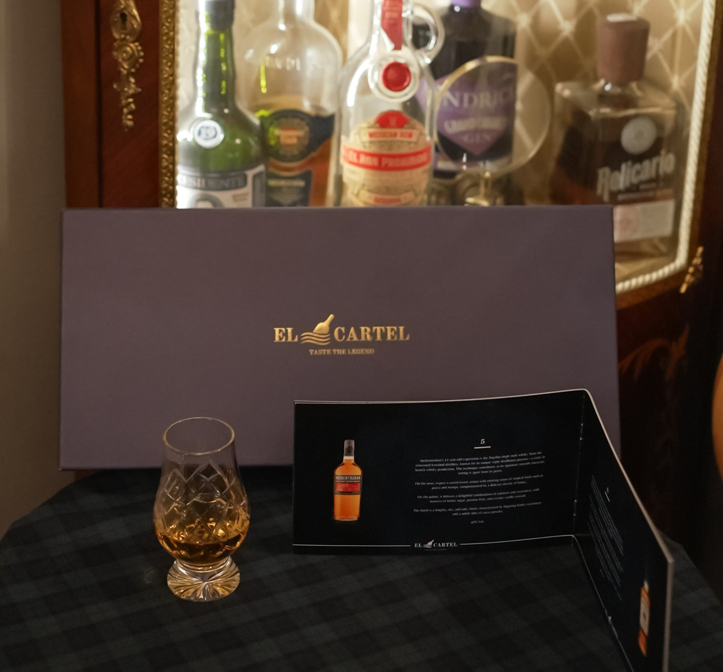 Whisky tasting box